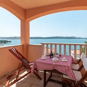 Tonina Apartament Trogir