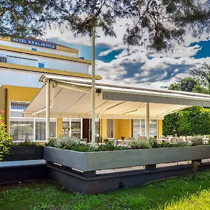 hotel-kraljevica-1.primorje-gorskikotar.com/